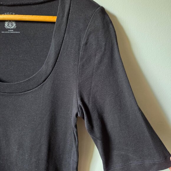 EUC LIKE NEW J CREW BLACK SCOOP NECK HALF SLEEVES SOFT TEE SIZE LARGE - Picture 6 of 14